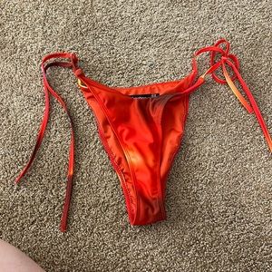 Vibrant sunset print bikini bottoms